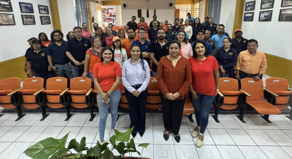 Reuni&oacute;n con Administrativos de Base